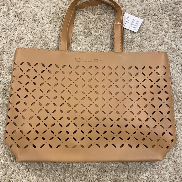 Oscar de la Renta Handbags - SALE!!  NEW Oscar de la Renta tote bag